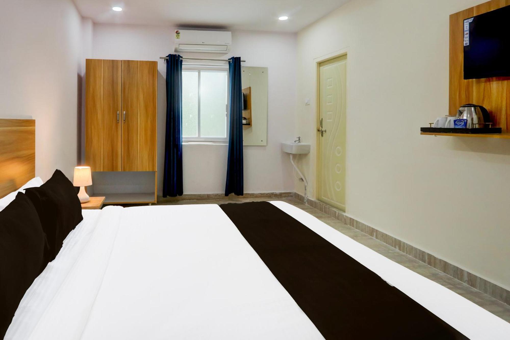 Hotel O Living Tree In Hyderabad Ngoại thất bức ảnh